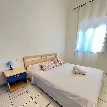 Amelie 2 * La Maddalena (Sassari)